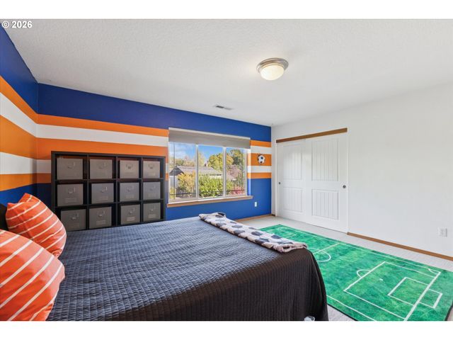 3928 Se Cooper St, Portland, OR 97202
