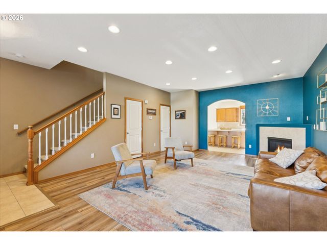 3928 Se Cooper St, Portland, OR 97202