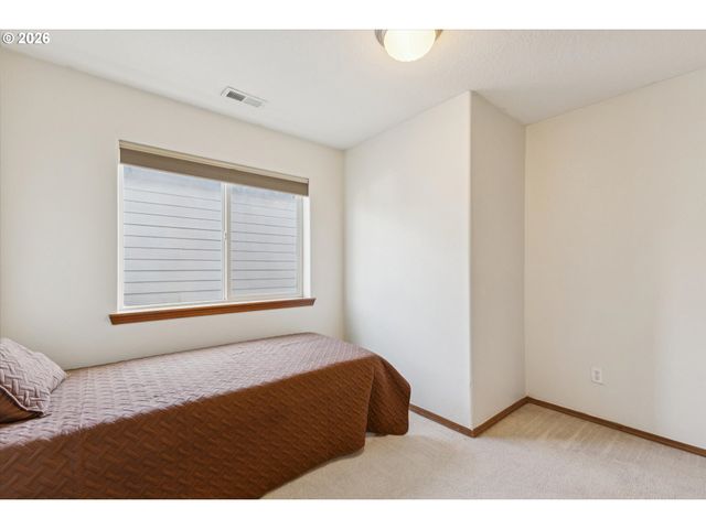 3928 Se Cooper St, Portland, OR 97202