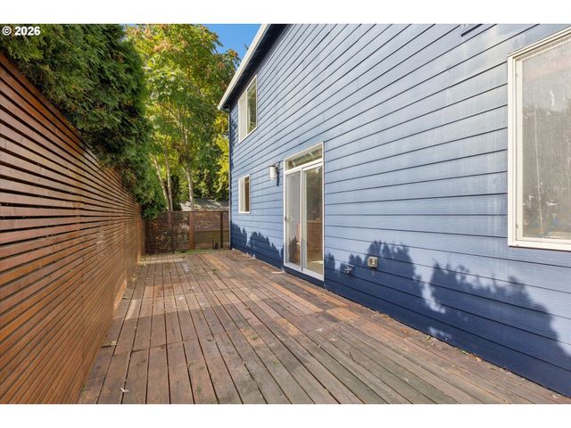 3928 Se Cooper St, Portland, OR 97202