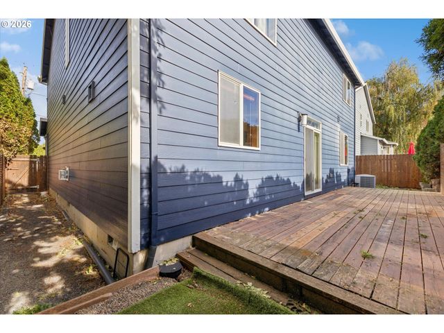 3928 Se Cooper St, Portland, OR 97202