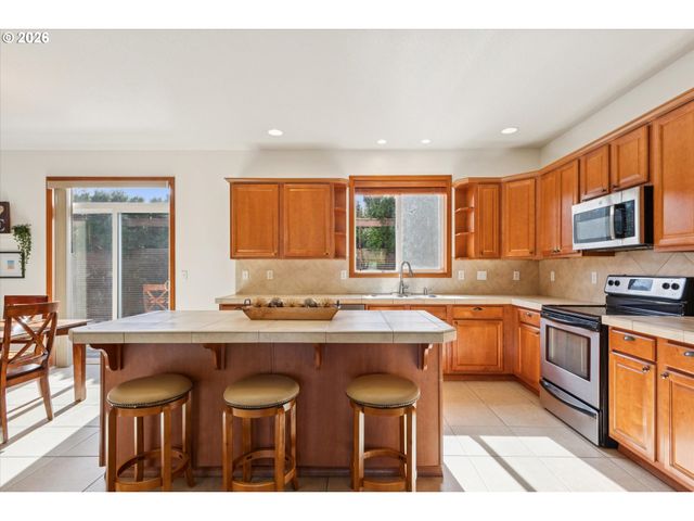 3928 Se Cooper St, Portland, OR 97202