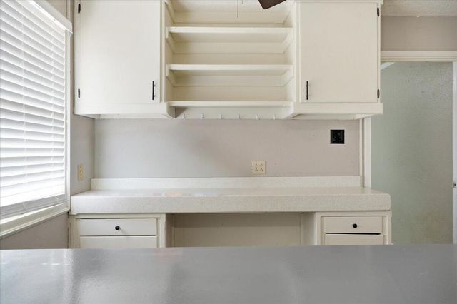 5401 41st Street, Lubbock, TX 79414