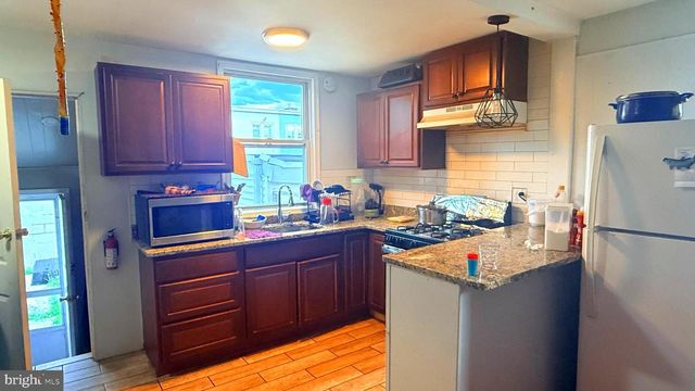 7214 BRADFORD RD, Upper Darby, PA 19082