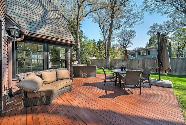 28 Emerson Rd, Wellesley, MA 02481