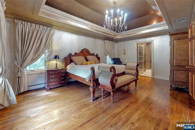 69 Knollwood Road, Upper Saddle River, NJ 07458