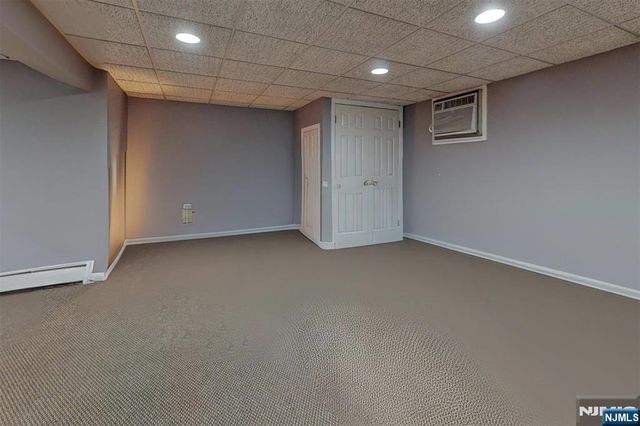 69 Knollwood Road, Upper Saddle River, NJ 07458