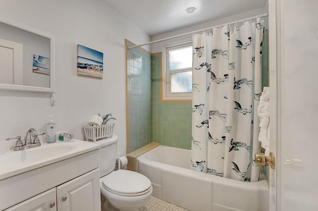 14 South Lane, Boynton Beach, FL 33435