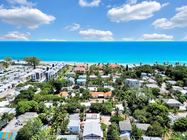 14 South Lane, Boynton Beach, FL 33435