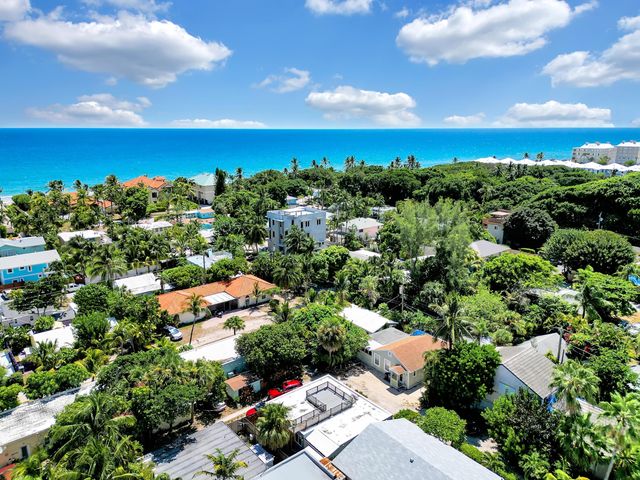 14 South Lane, Boynton Beach, FL 33435