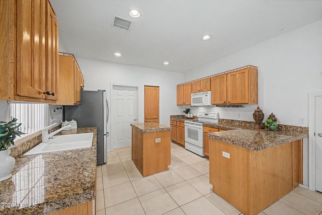 2637 E Campbell Avenue, Phoenix, AZ 85016 — photo 3