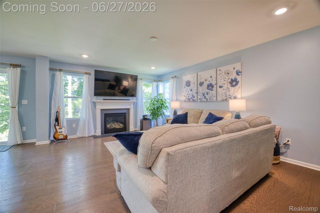 14212 Laurelwood Drive, Van Buren Charter Township, MI 48111