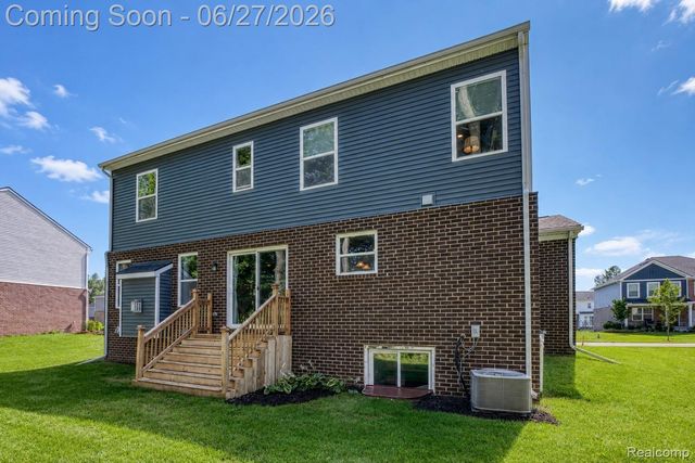 14212 Laurelwood Drive, Van Buren Charter Township, MI 48111