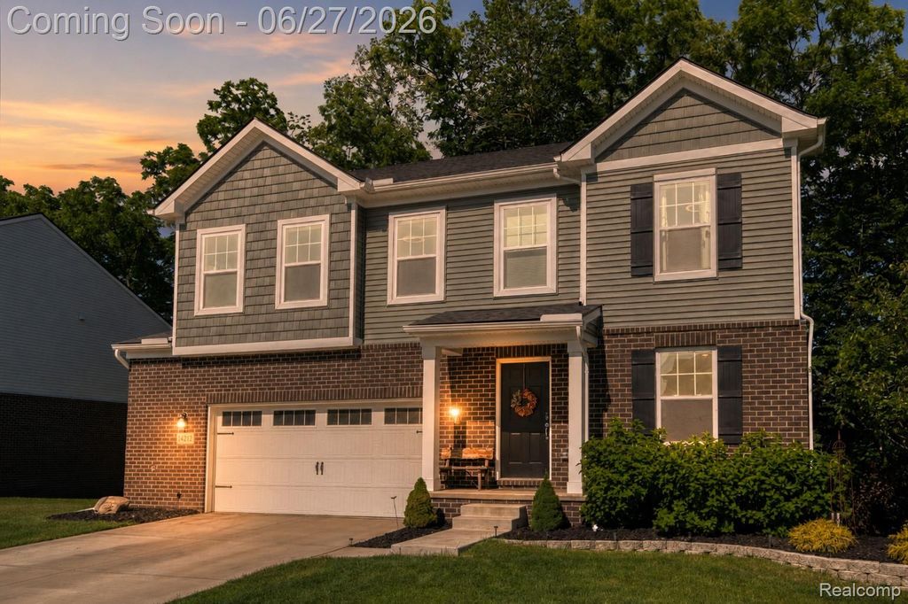 14212 Laurelwood Drive, Van Buren Charter Township, MI 48111