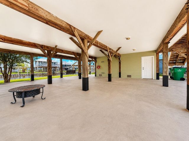 135 Sand Shoals Road, Freeport, TX 77541