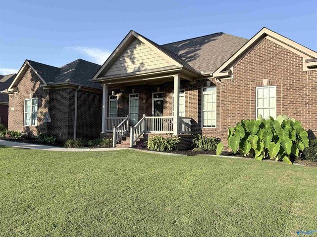 123 Archered Way, New Market, AL 35761