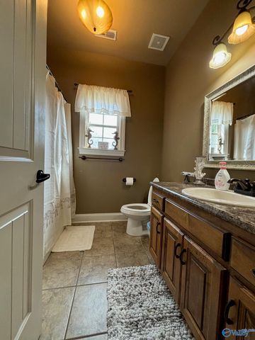 123 Archered Way, New Market, AL 35761