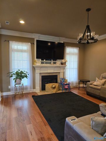 123 Archered Way, New Market, AL 35761