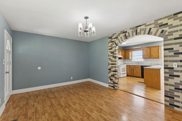 655 Short Mountain Rd, Mcminnville, TN 37110