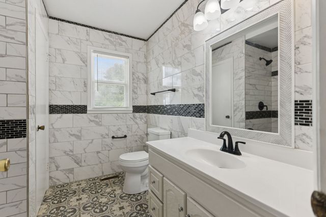 655 Short Mountain Rd, Mcminnville, TN 37110