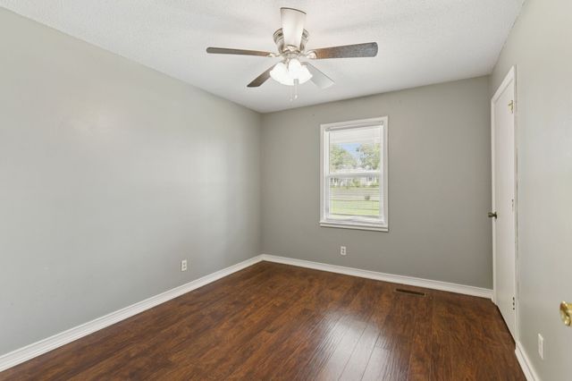 655 Short Mountain Rd, Mcminnville, TN 37110