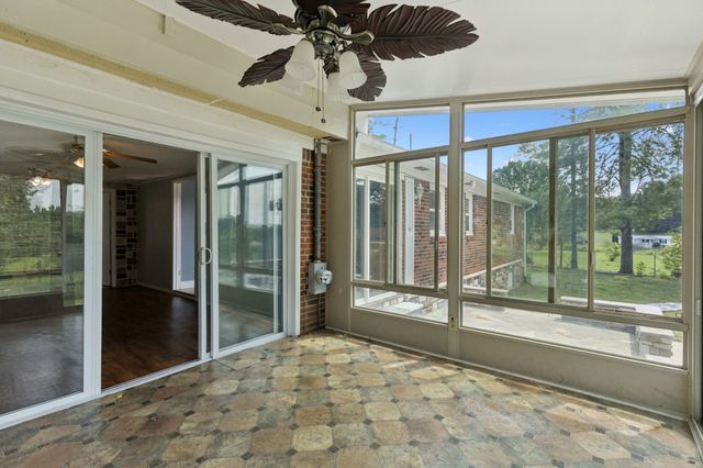 655 Short Mountain Rd, Mcminnville, TN 37110