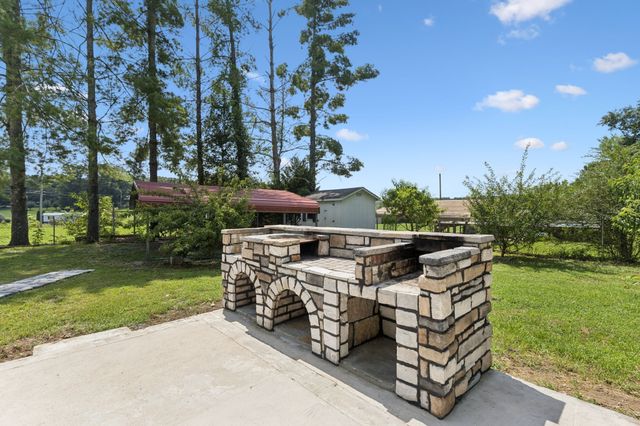 655 Short Mountain Rd, Mcminnville, TN 37110