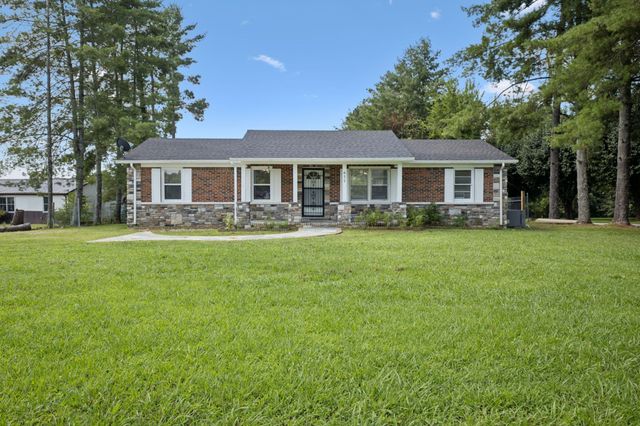 655 Short Mountain Rd, Mcminnville, TN 37110