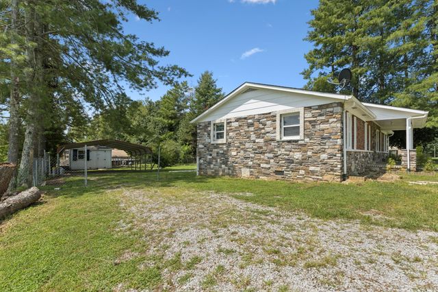 655 Short Mountain Rd, Mcminnville, TN 37110