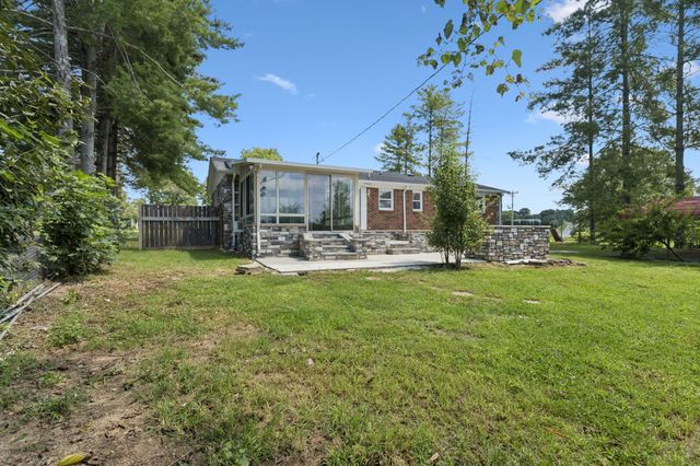 655 Short Mountain Rd, Mcminnville, TN 37110