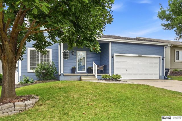 14467 Larimore Avenue, Omaha, NE 68116