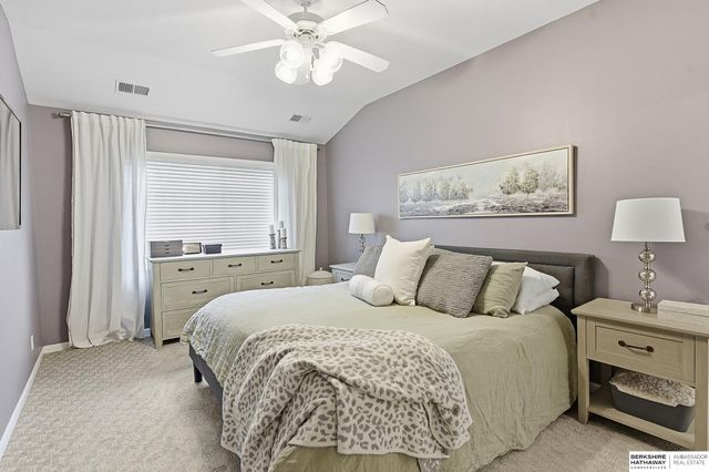 14467 Larimore Avenue, Omaha, NE 68116