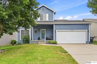 14467 Larimore Avenue, Omaha, NE 68116