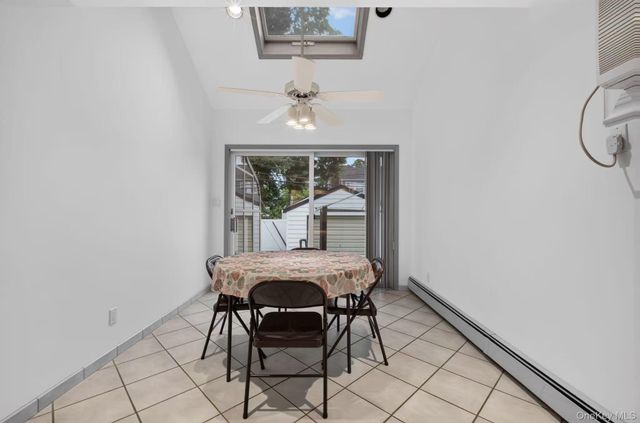 1769 W End Avenue, New Hyde Park, NY 11040