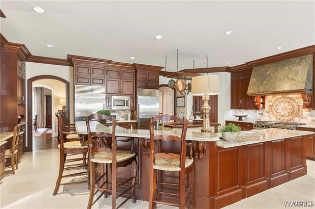 9801 Old Watermelon Road, Tuscaloosa, AL 35406