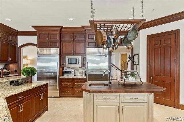 9801 Old Watermelon Road, Tuscaloosa, AL 35406