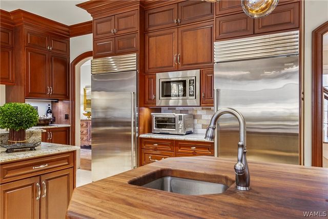 9801 Old Watermelon Road, Tuscaloosa, AL 35406