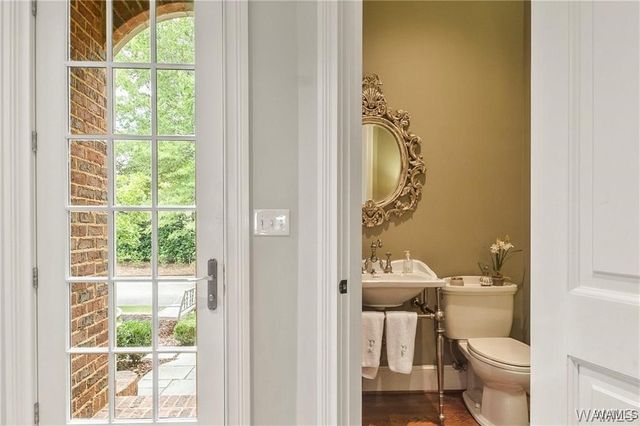 9801 Old Watermelon Road, Tuscaloosa, AL 35406