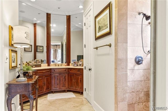 9801 Old Watermelon Road, Tuscaloosa, AL 35406