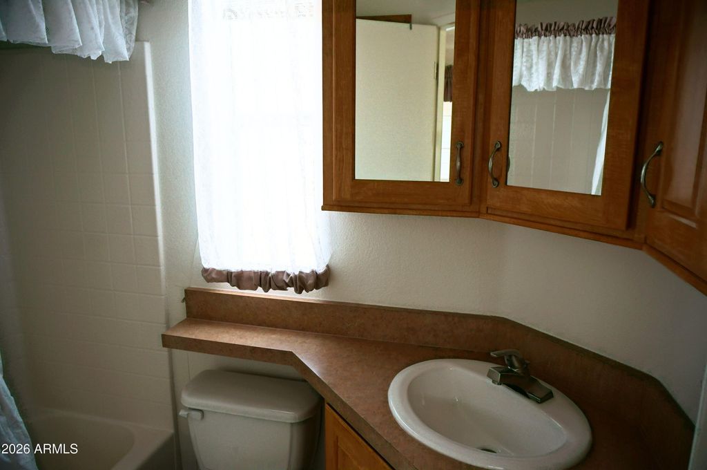 Image 16 of property listing at 8207 RAINBOW Loop 521, Show Low, AZ 85901