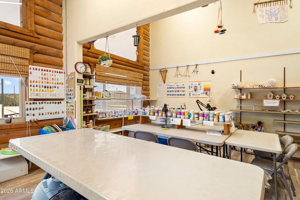 Image 19 of property listing at 8207 RAINBOW Loop 521, Show Low, AZ 85901