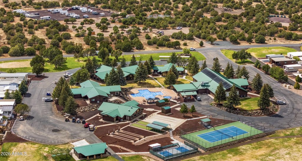 Image 21 of property listing at 8207 RAINBOW Loop 521, Show Low, AZ 85901