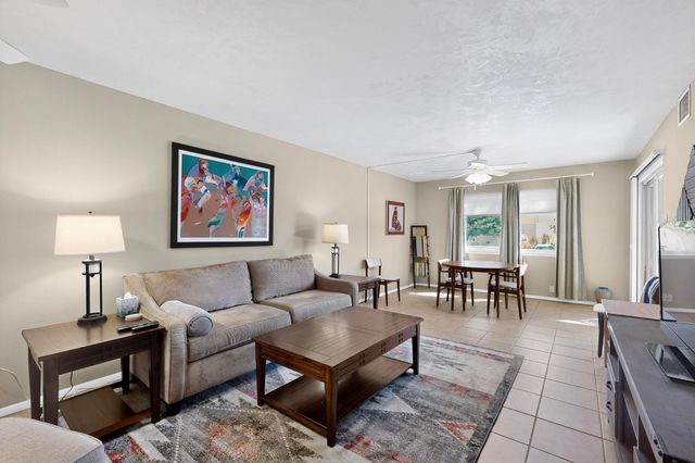 1344 GRANDE Boulevard SE D, Rio Rancho, NM 87124