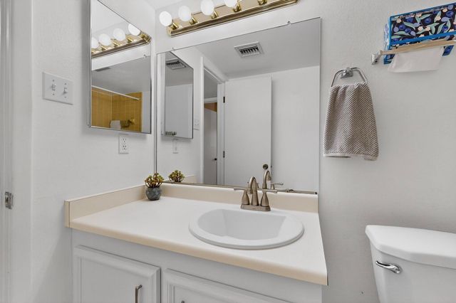 1344 GRANDE Boulevard SE D, Rio Rancho, NM 87124