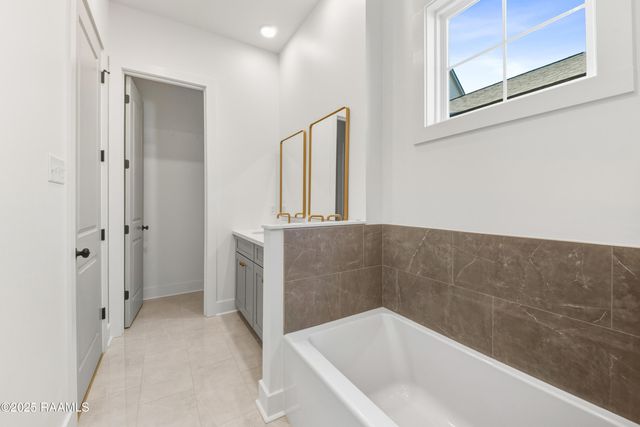 119 Mayberry Grove Street, Youngsville, LA 70592