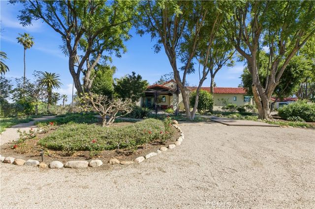 2855 Mcallister, Riverside, CA 92503