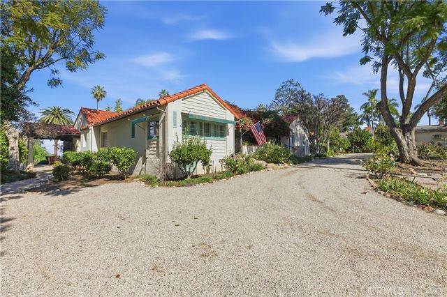 2855 Mcallister, Riverside, CA 92503