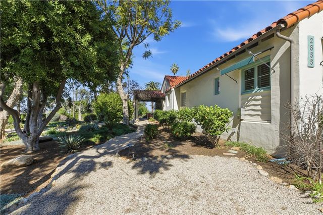 2855 Mcallister, Riverside, CA 92503