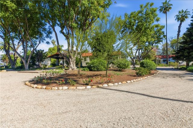 2855 Mcallister, Riverside, CA 92503