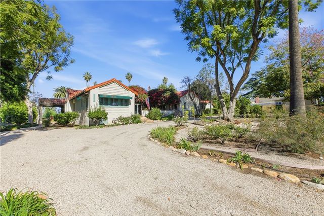 2855 Mcallister, Riverside, CA 92503